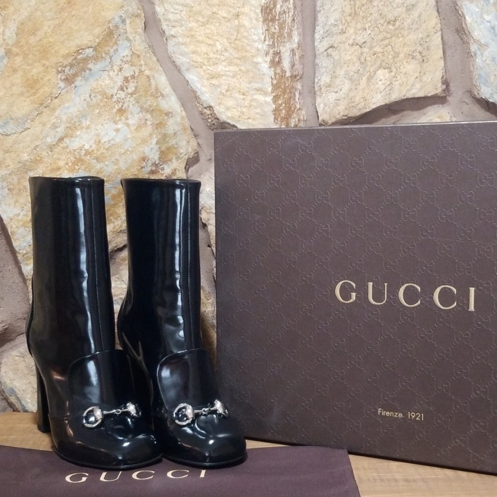 New GUCCI Auth Black Patent Leather Horsebit Boots